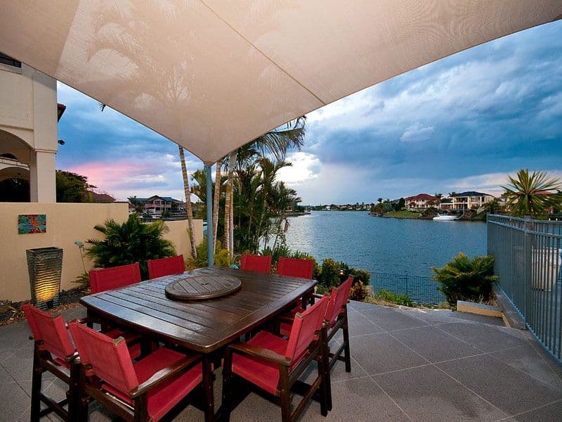 32 Bollard Circuit, CLEAR ISLAND WATERS QLD 4226, Clear Island Waters - Thumbnail 4