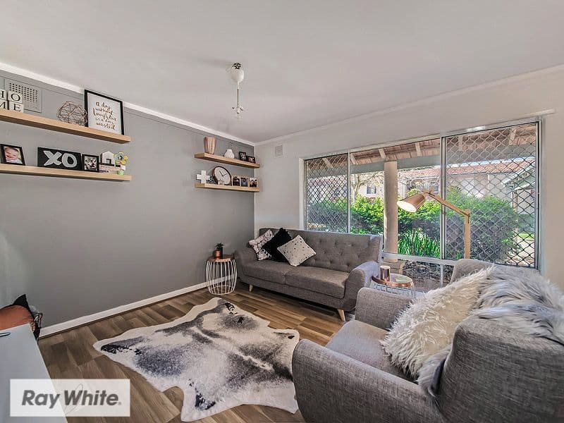 4B Casserley Avenue, Girrawheen WA 6064, Girrawheen - Thumbnail 7