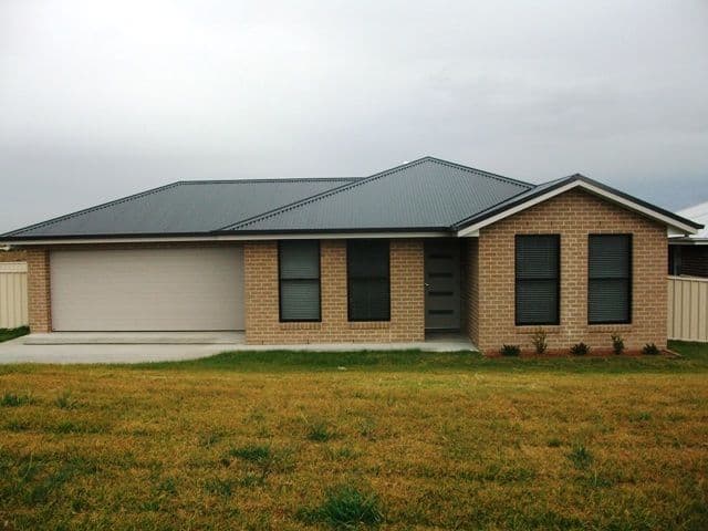 60 Botanic Way, Orange NSW 2800, Orange - Image 1