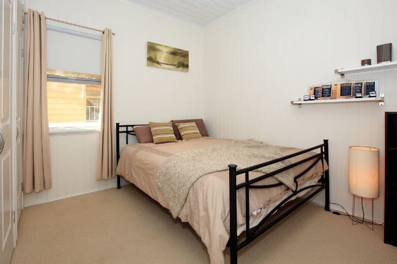 11 Macdonald Street, NORMAN PARK QLD 4170, Norman Park - Thumbnail 5