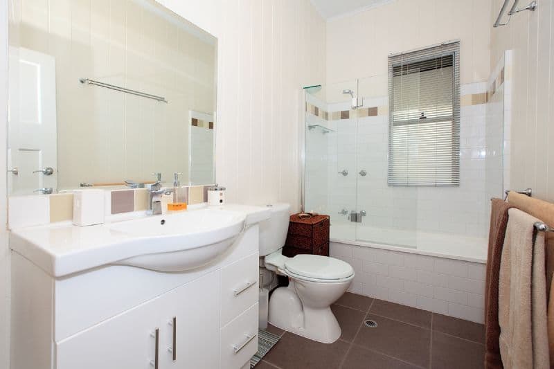 11 Macdonald Street, NORMAN PARK QLD 4170, Norman Park - Thumbnail 7