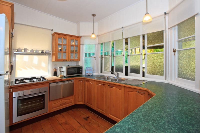 11 Macdonald Street, NORMAN PARK QLD 4170, Norman Park - Thumbnail 8