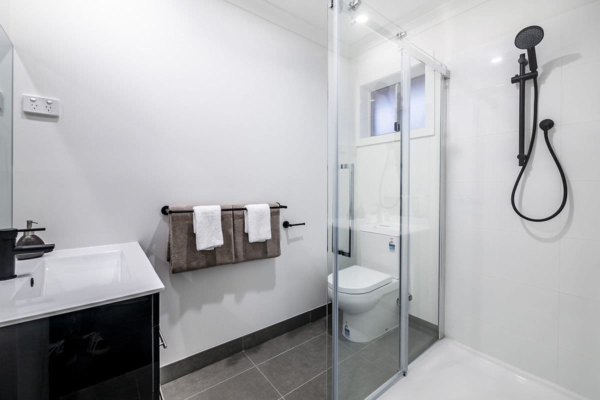 76 Lawless Drive, Cranbourne North VIC 3977, Cranbourne North - Thumbnail 7