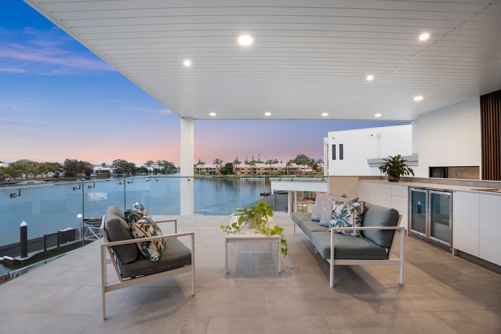131 Morala Avenue, Runaway Bay QLD 4216, Runaway Bay - Thumbnail 3