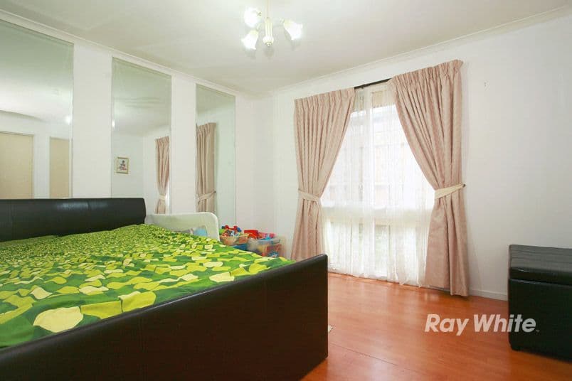 17 Courtenay Avenue, CRANBOURNE NORTH VIC 3977, Cranbourne North - Thumbnail 6