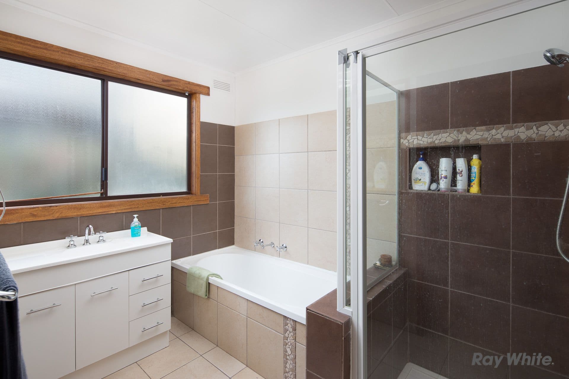  380 Settlement Road, Cowes VIC 3922, Cowes - Thumbnail 3