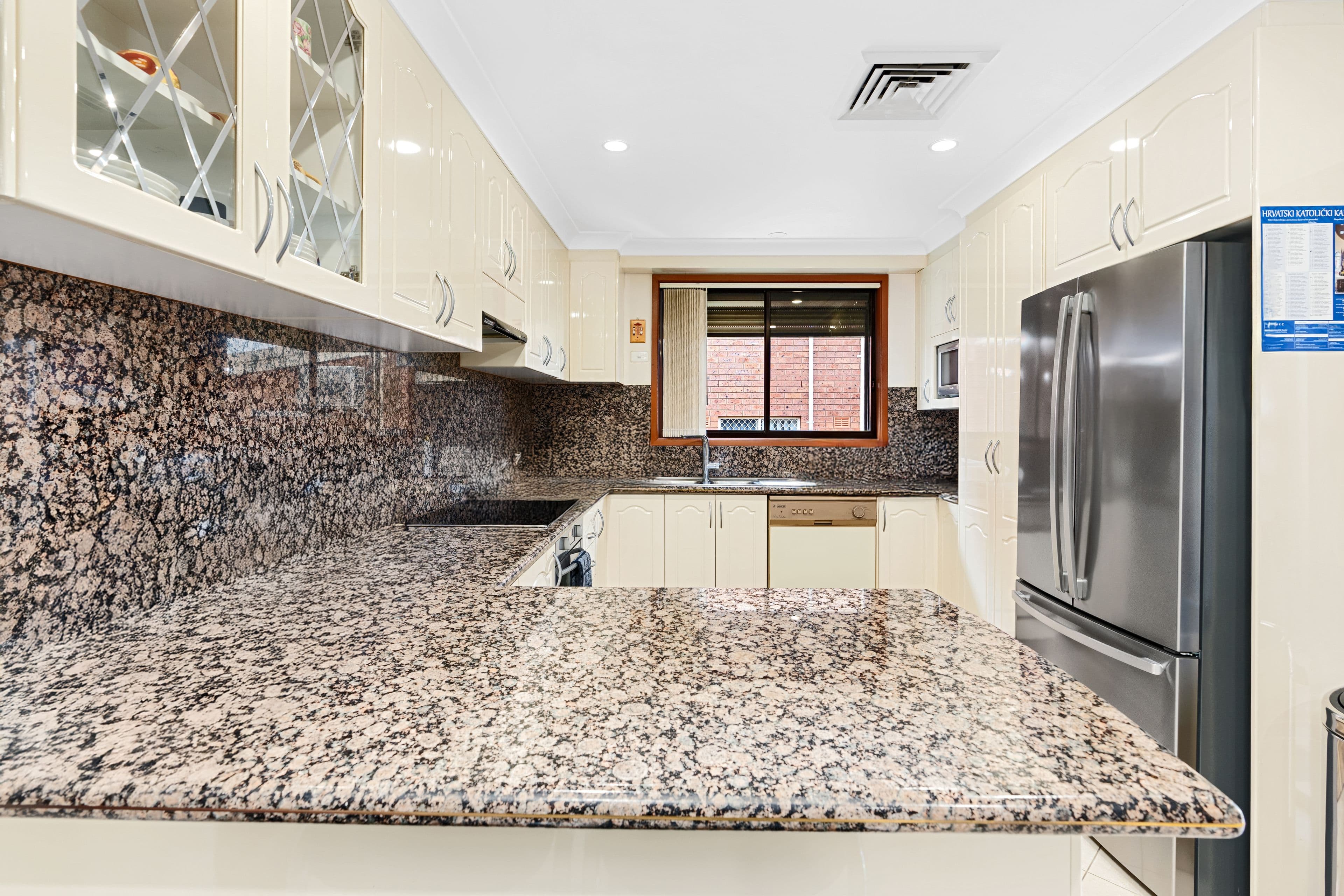 11 Nundah Street, St Johns Park NSW 2176, St Johns Park - Thumbnail 3