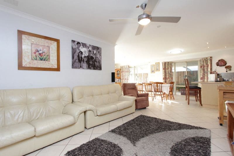 18 Mustang Drive, HENLEY BROOK WA 6055, Henley Brook - Thumbnail 2