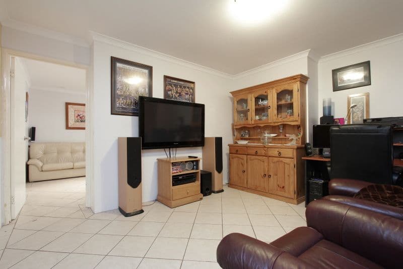 18 Mustang Drive, HENLEY BROOK WA 6055, Henley Brook - Thumbnail 3