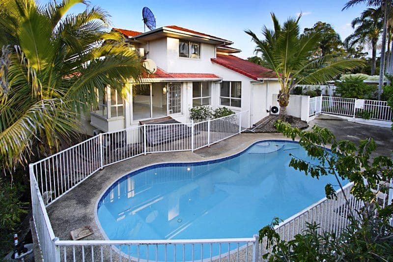 23 Stralock Street, CHAPEL HILL QLD 4069, Chapel Hill - Thumbnail 2
