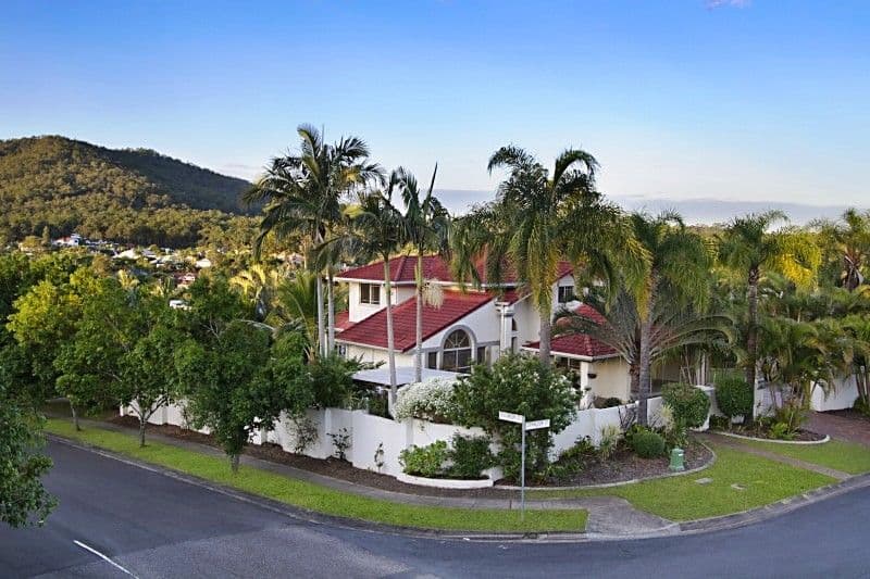 23 Stralock Street, CHAPEL HILL QLD 4069, Chapel Hill - Thumbnail 3