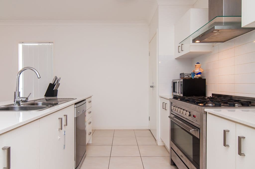 6 Sears Parade, North Lakes QLD 4509, North Lakes - Thumbnail 2