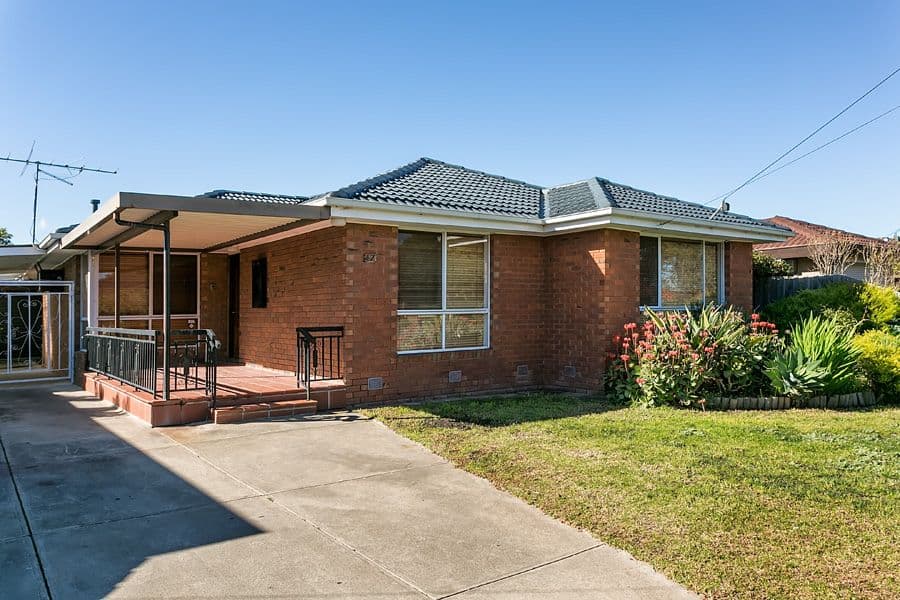 42 Robyn Avenue, ALBANVALE VIC 3021, Albanvale - Image 1