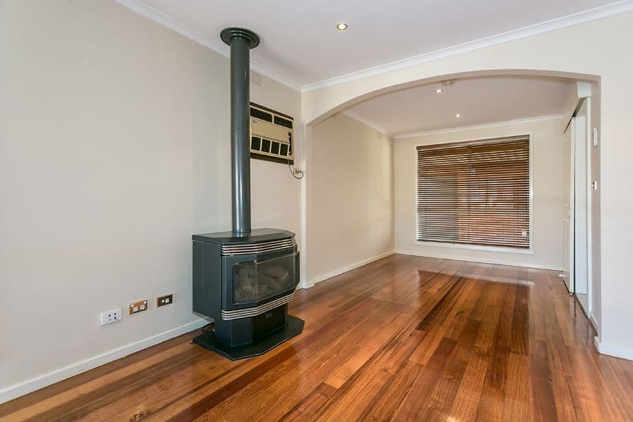42 Robyn Avenue, ALBANVALE VIC 3021, Albanvale - Thumbnail 3