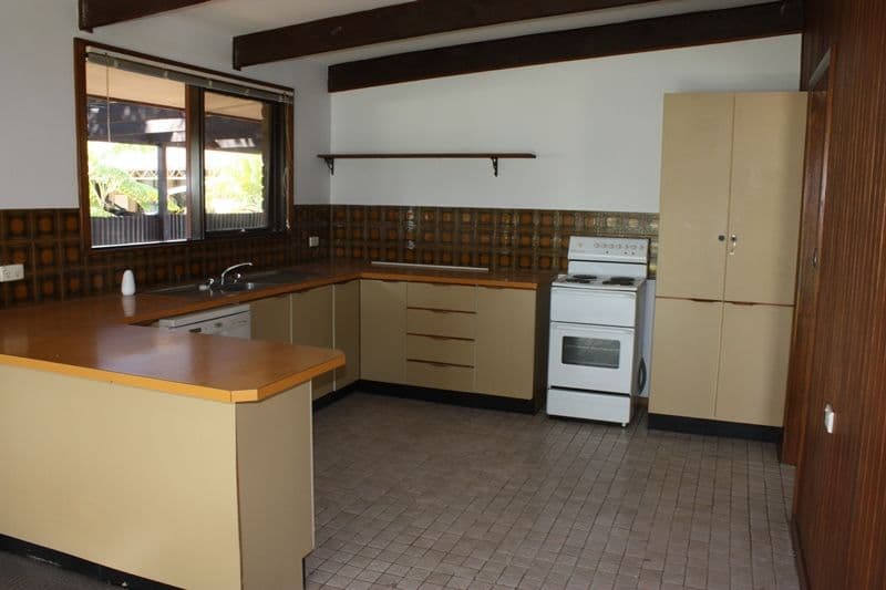 16 edward Street, Corowa NSW 2646, Corowa - Thumbnail 2