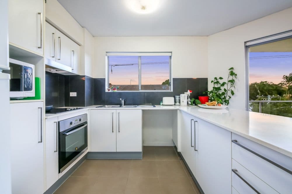 Unit 8, 21-23 Middle Street, Labrador QLD 4215, Labrador - Thumbnail 6