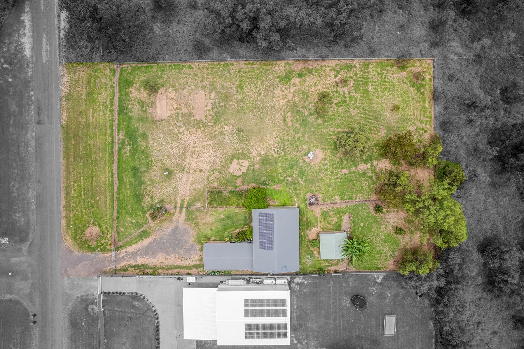 16 Birch Drive, Emerald QLD 4720, Emerald - Thumbnail 2