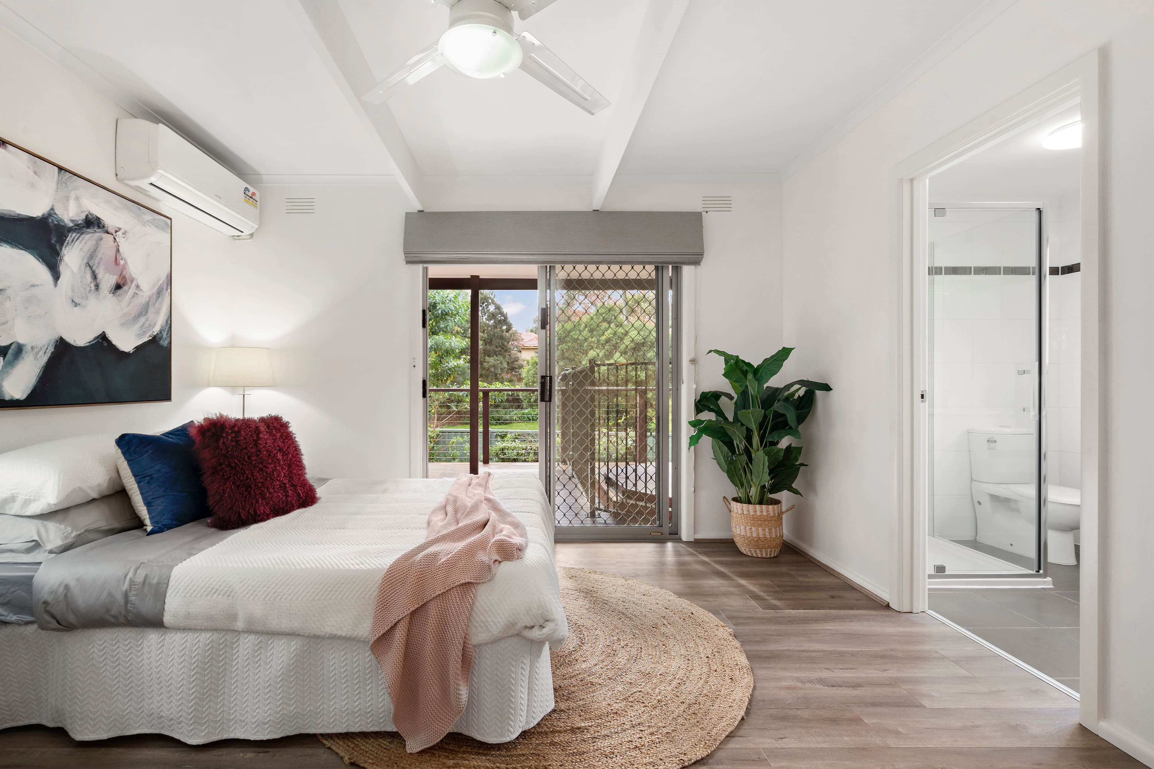 9 Ian Grove, Burwood VIC 3125, Burwood - Thumbnail 5