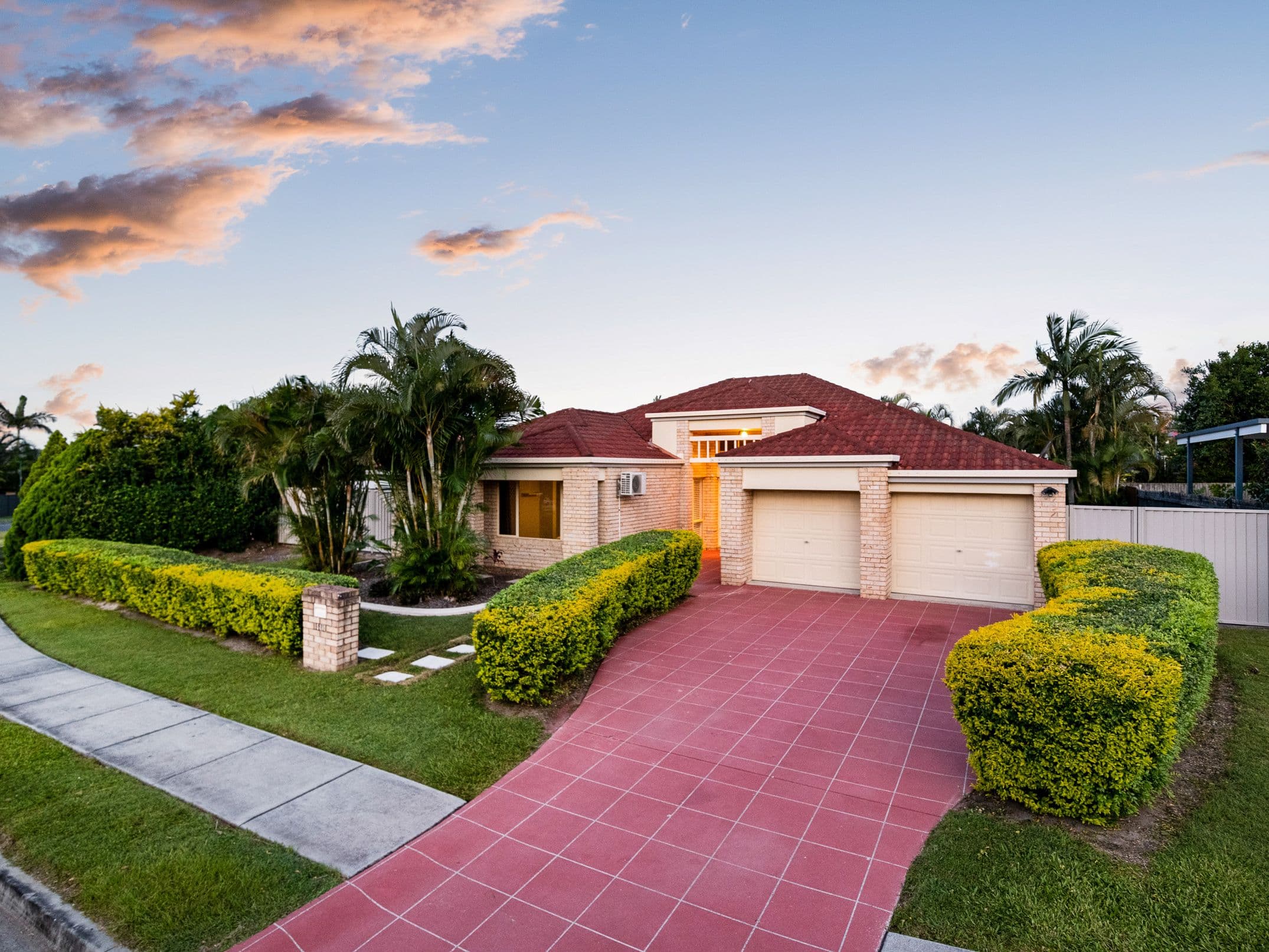 110 Lake Eyre Crescent, Parkinson QLD 4115, Parkinson - Thumbnail 2