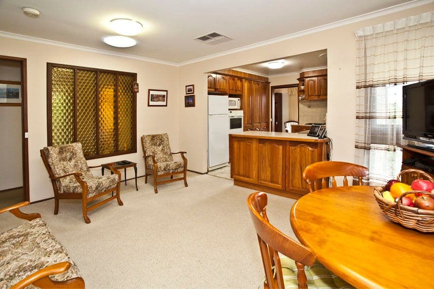 37 Ingleside Crescent, GLEN WAVERLEY VIC 3150, Glen Waverley - Thumbnail 6