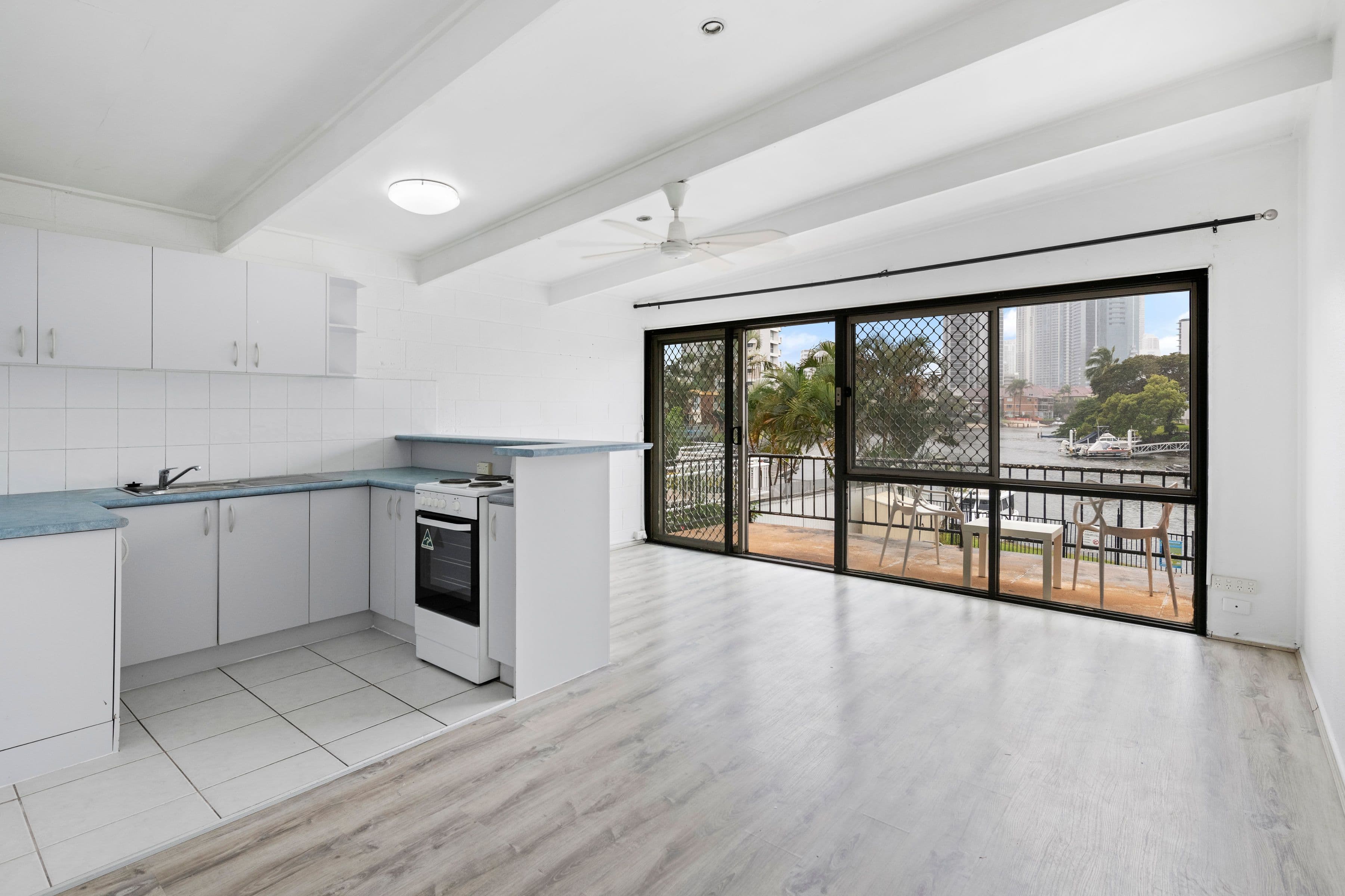 5 Holborow Close, Surfers Paradise QLD 4217, Surfers Paradise - Thumbnail 5