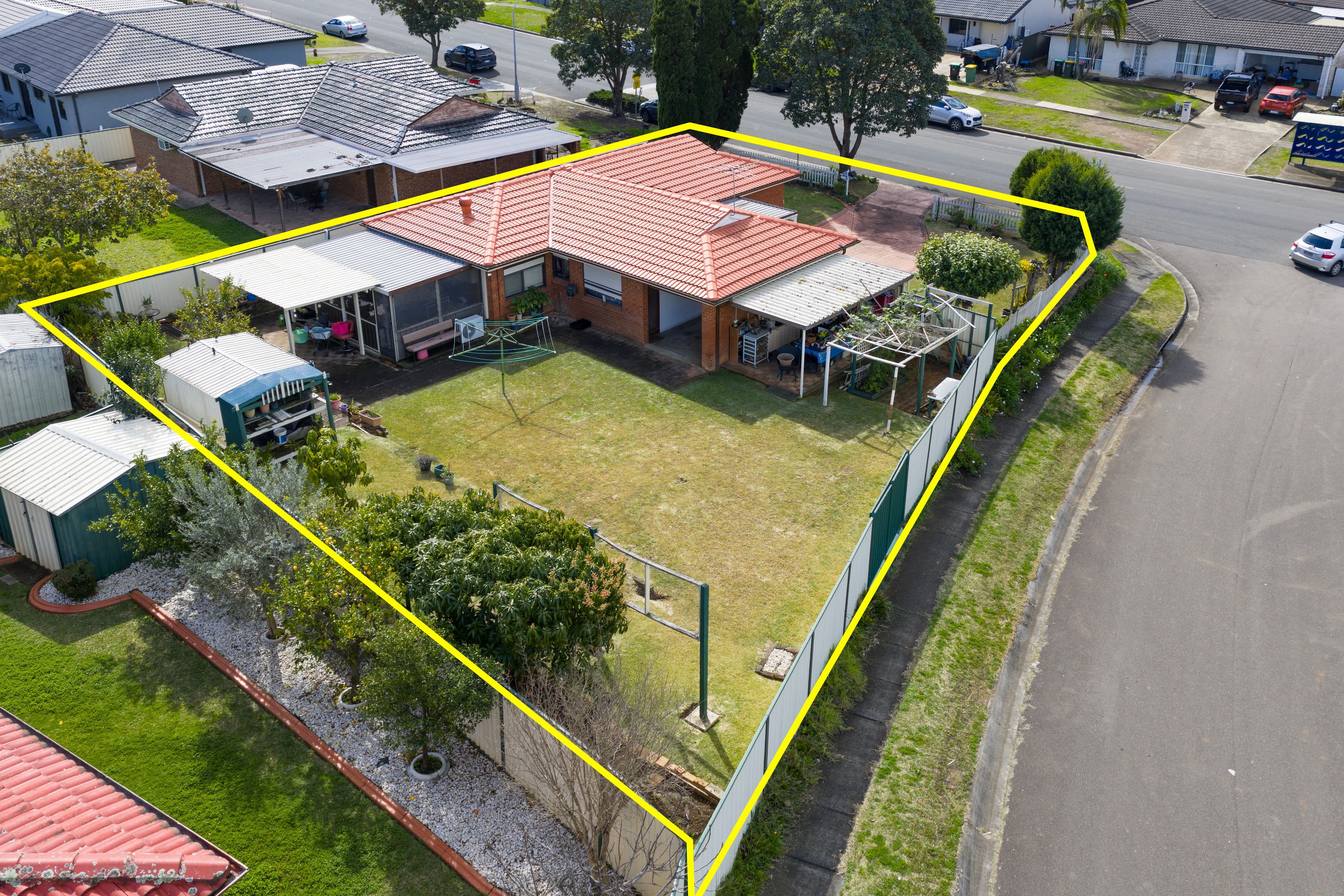 9 Cherokee Avenue, Greenfield Park NSW 2176, Greenfield Park - Thumbnail 4