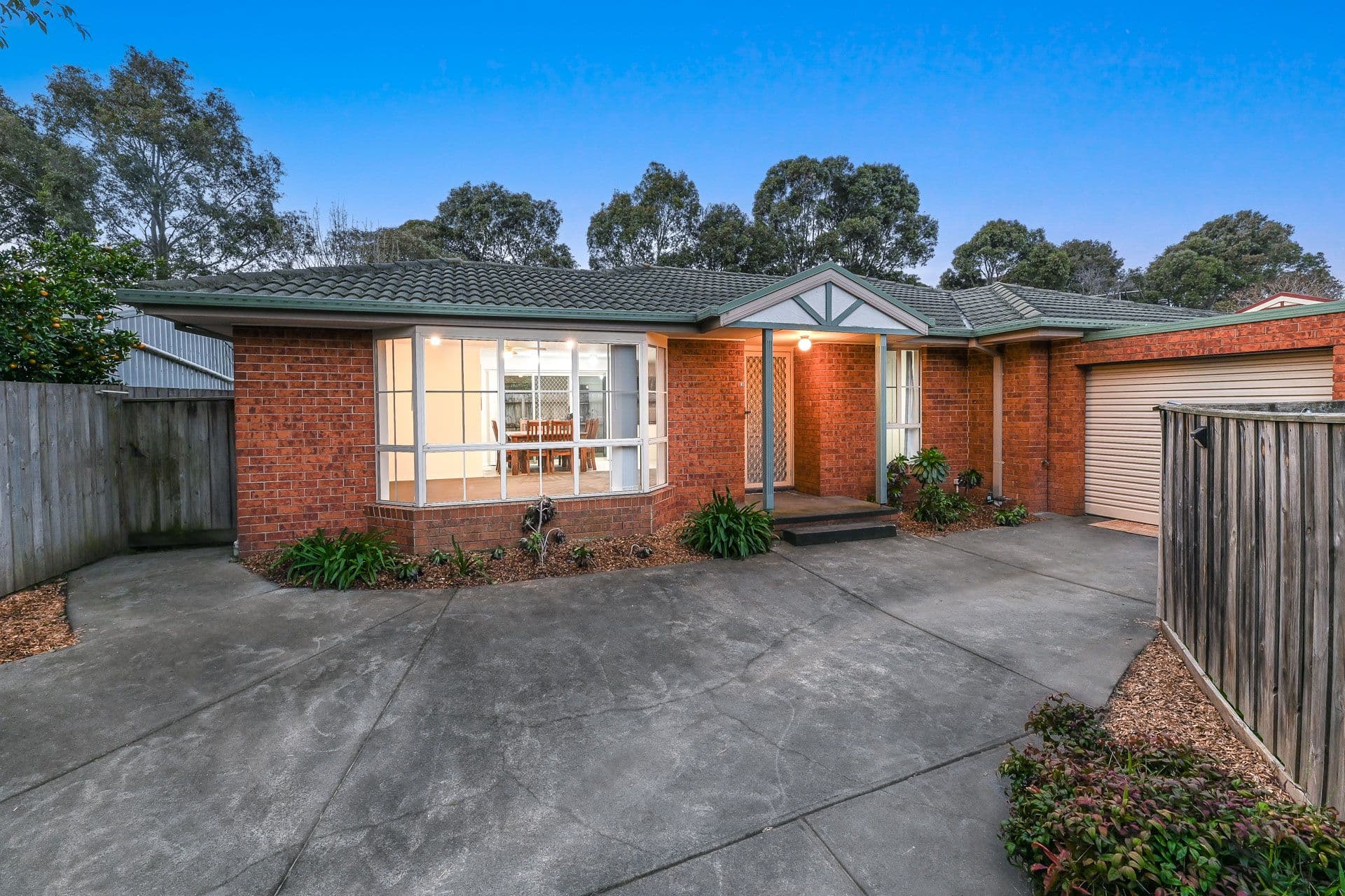 61 Cheviot Avenue, Berwick VIC 3806, Berwick - Thumbnail 2
