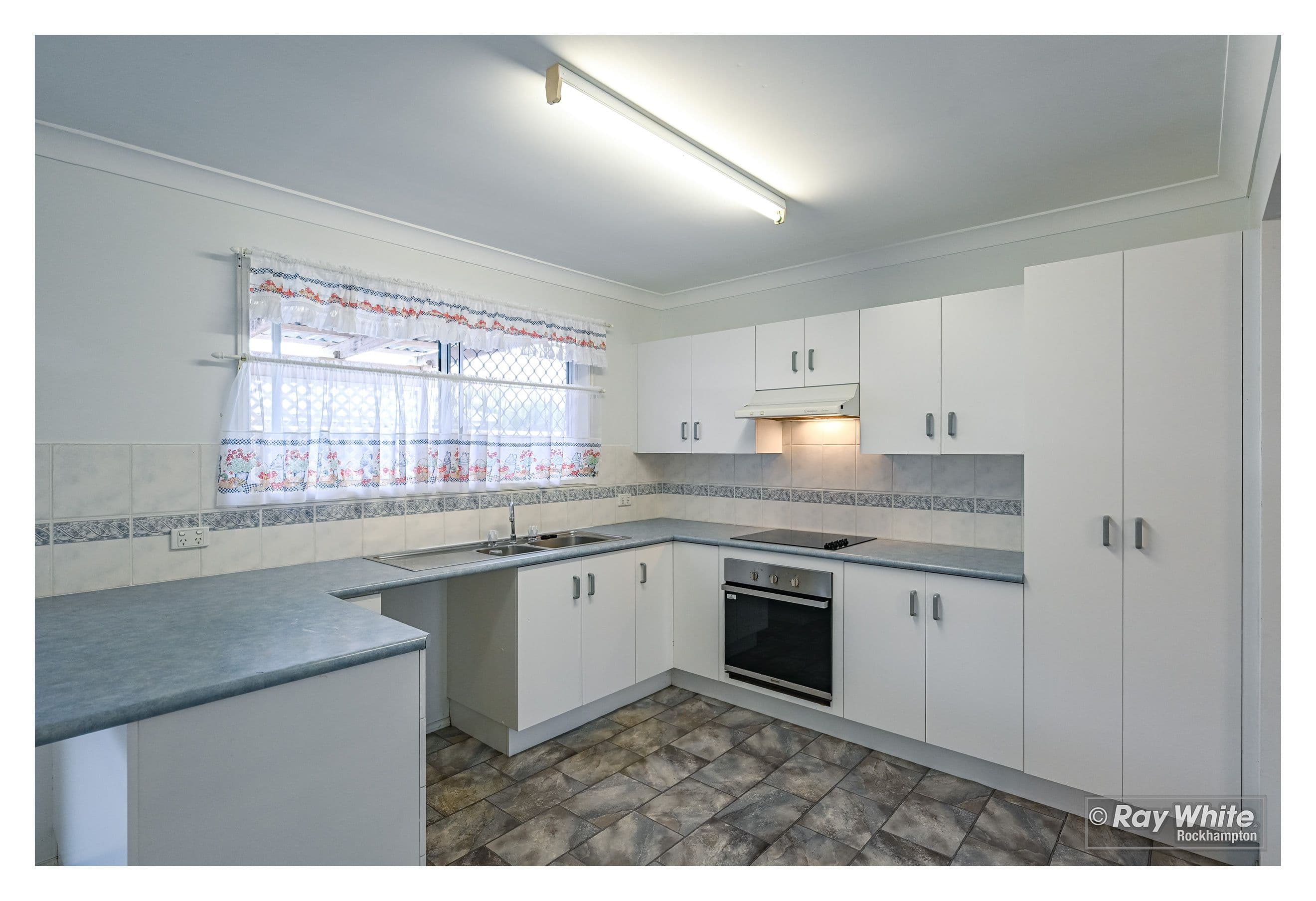 24 - 26 Ashgrove Crescent, Taranganba QLD 4703, Taranganba - Thumbnail 6
