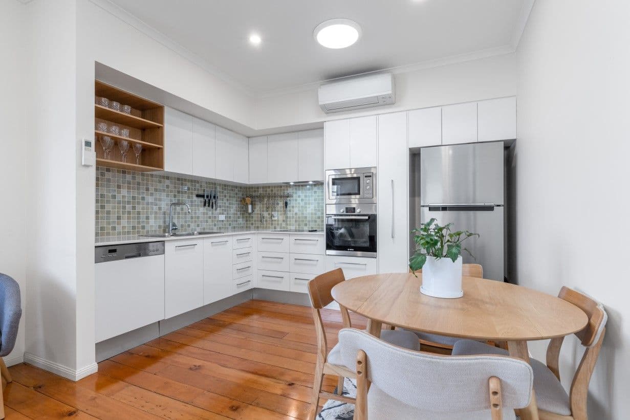 18 Ramsay Street, Kedron QLD 4031, Kedron - Thumbnail 2