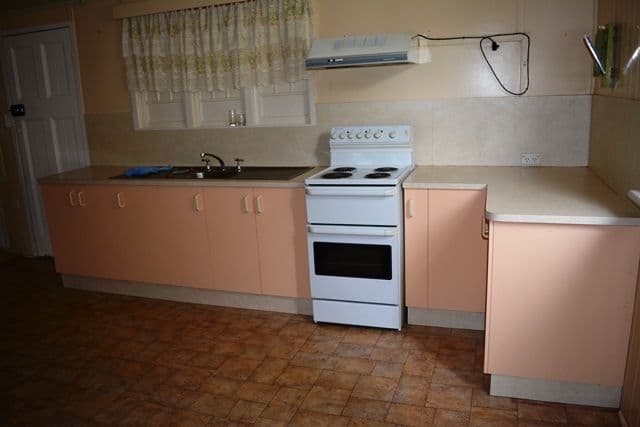 19 Gild Street Cloverdale 6105, Cloverdale - Thumbnail 2