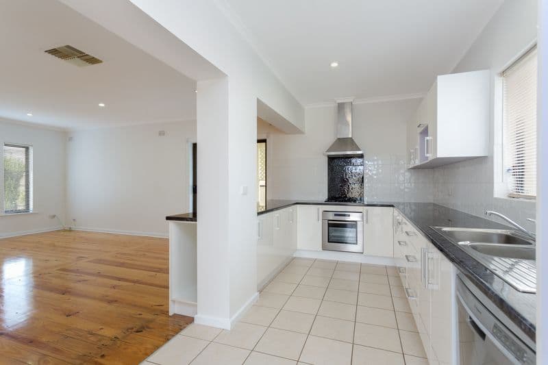 17 Levi Street, Birkenhead SA 5015, Birkenhead - Thumbnail 2