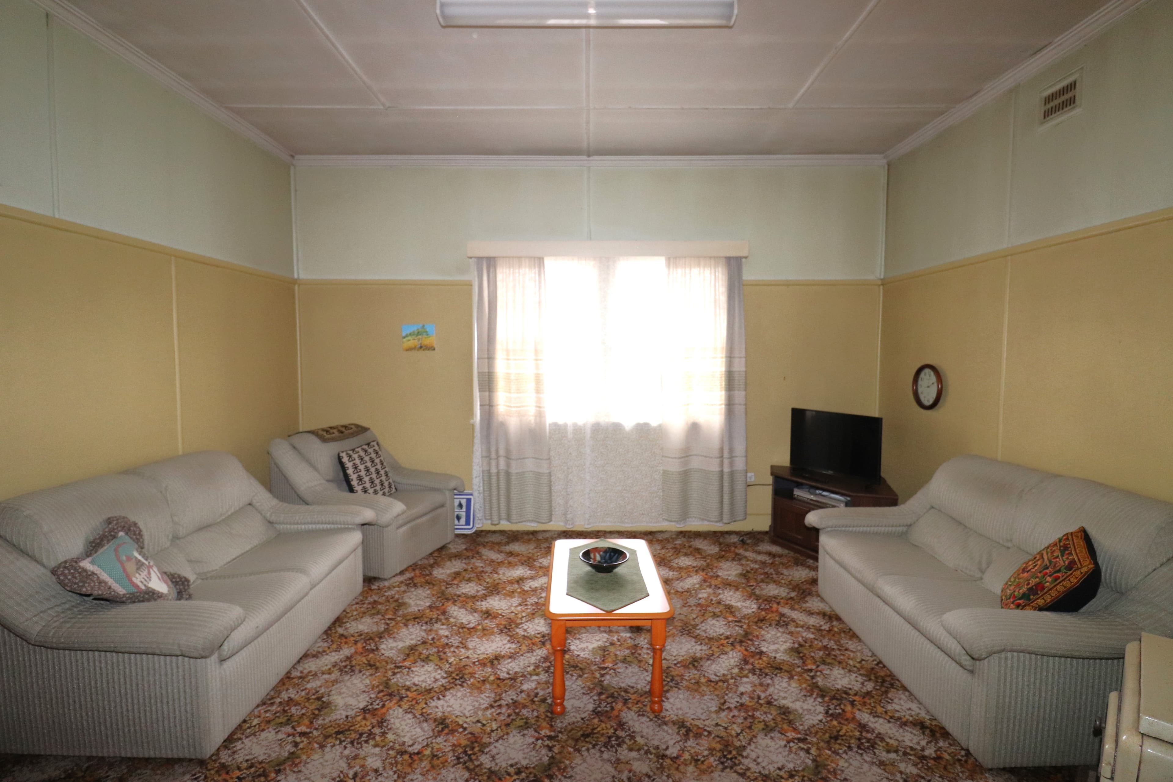 155 Meade Street, Glen Innes NSW 2370, Glen Innes - Thumbnail 4