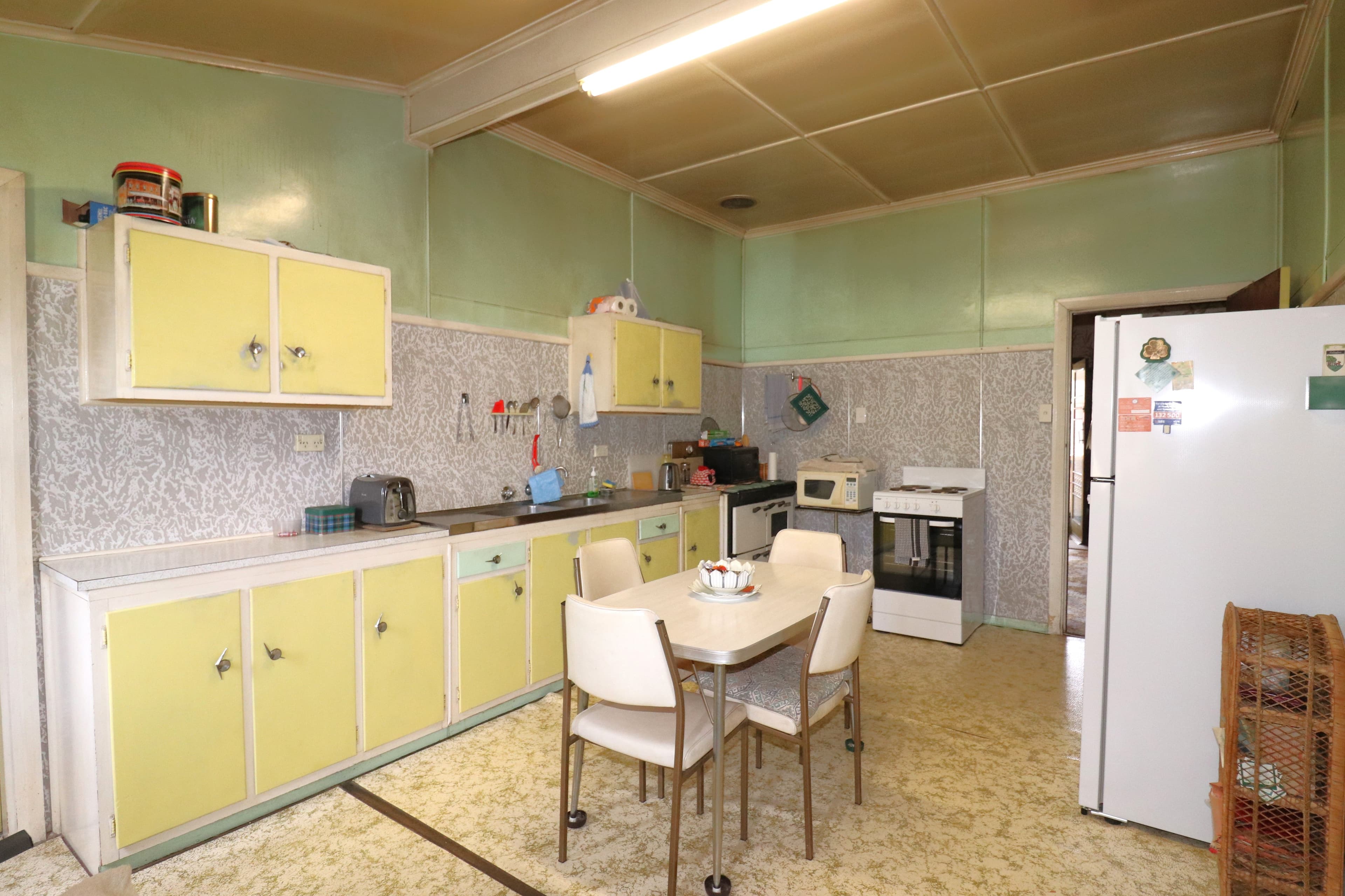 155 Meade Street, Glen Innes NSW 2370, Glen Innes - Thumbnail 6