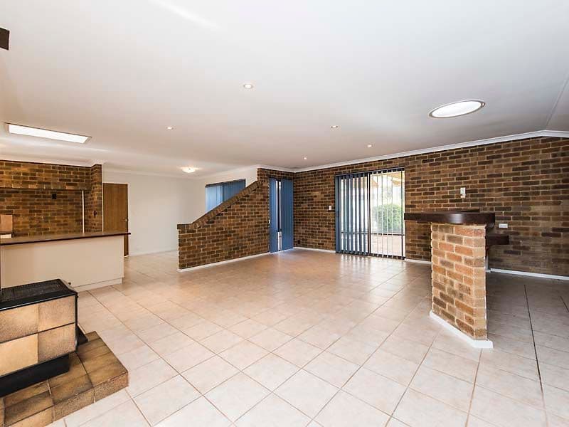 11 Montego Close, Safety Bay WA 6169, Safety Bay - Thumbnail 3