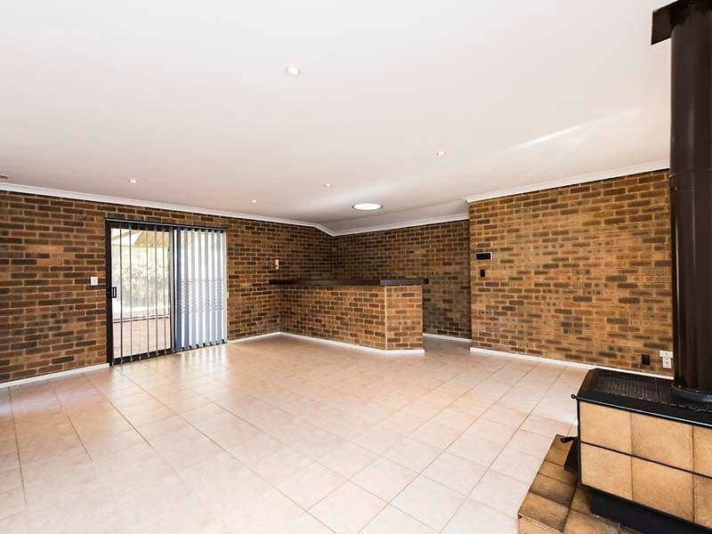 11 Montego Close, Safety Bay WA 6169, Safety Bay - Thumbnail 7