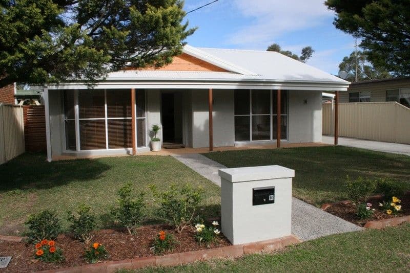 10 Jean Avenue, BERKELEY VALE NSW 2261, Berkeley Vale - Image 1