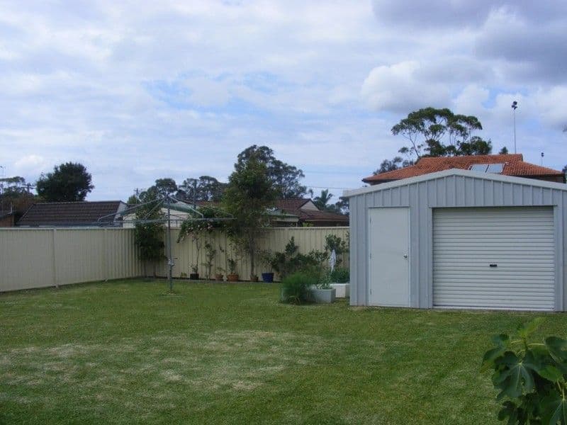 10 Jean Avenue, BERKELEY VALE NSW 2261, Berkeley Vale - Thumbnail 4