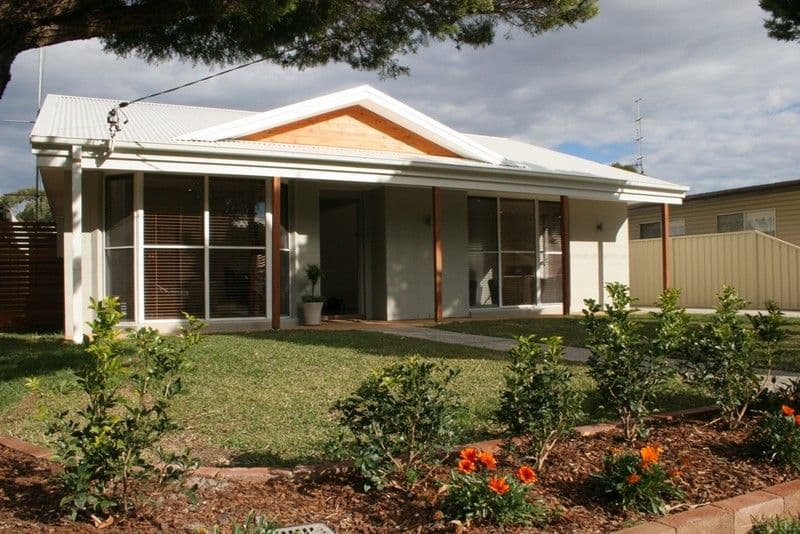 10 Jean Avenue, BERKELEY VALE NSW 2261, Berkeley Vale - Thumbnail 6