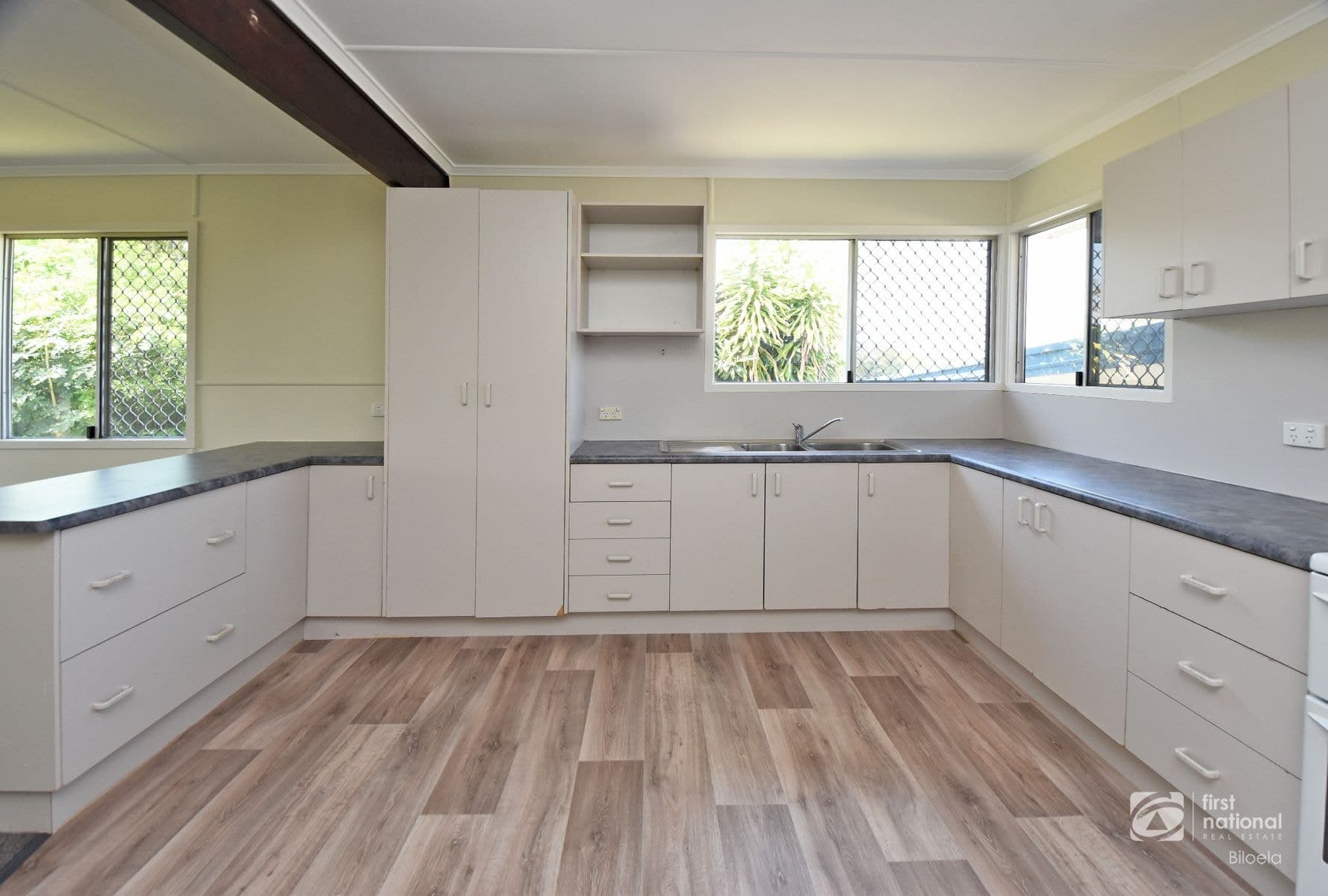 19 Mimosa Street, Biloela QLD 4715, Biloela - Thumbnail 2