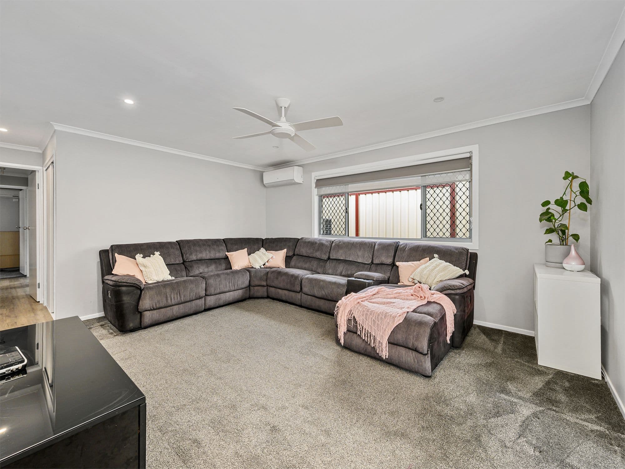 121 Parfrey Road, Rochedale South QLD 4123, Rochedale South - Thumbnail 4