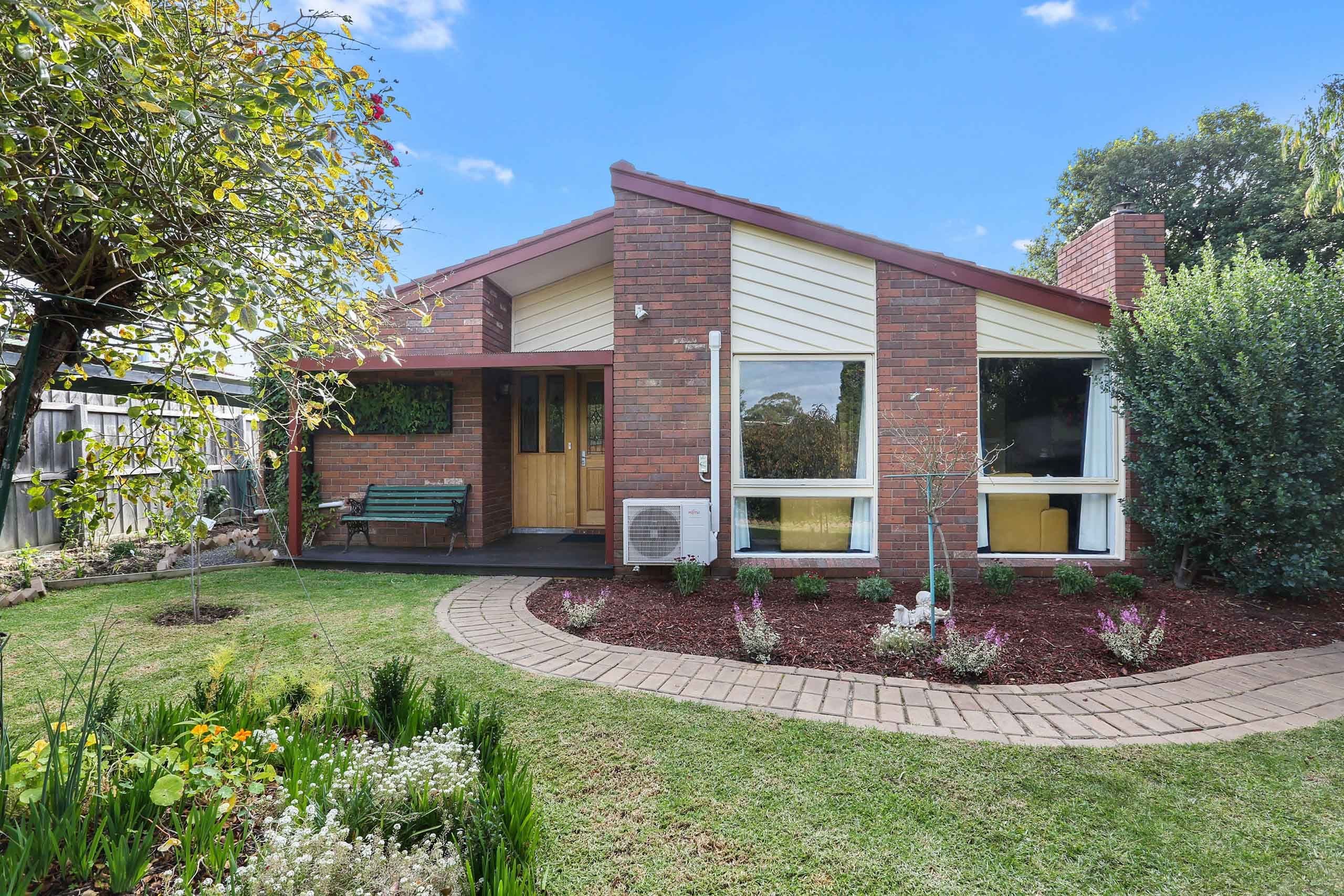 19 Cromwell Drive, Lara VIC 3212, Lara - Thumbnail 3