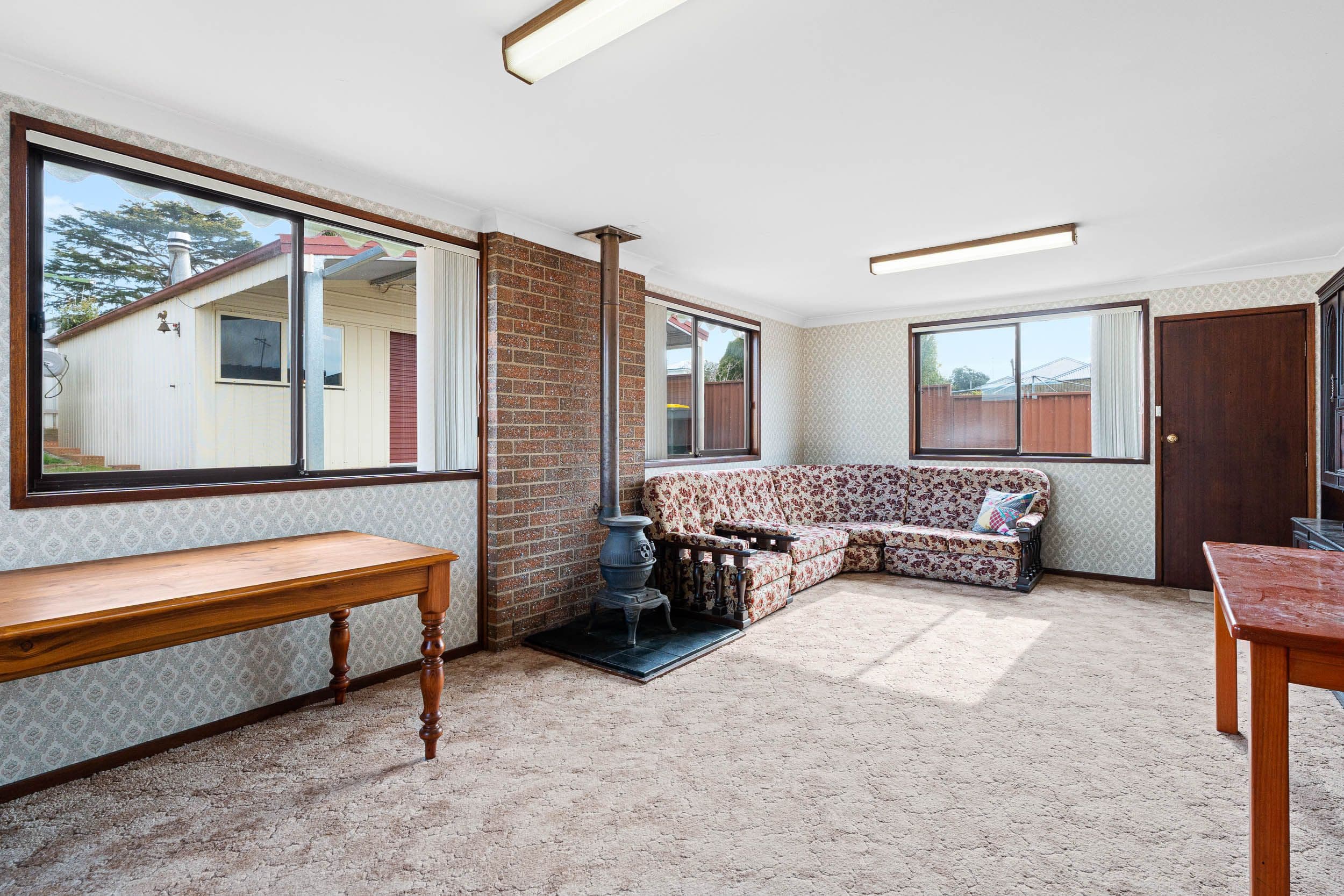 24 Robinson Street, Goulburn NSW 2580, Goulburn - Thumbnail 3