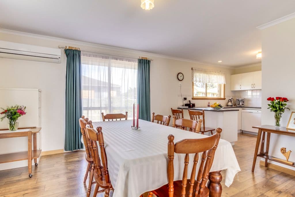 27 Rothesay Close, NEWNHAM TAS 7248, Newnham - Thumbnail 6
