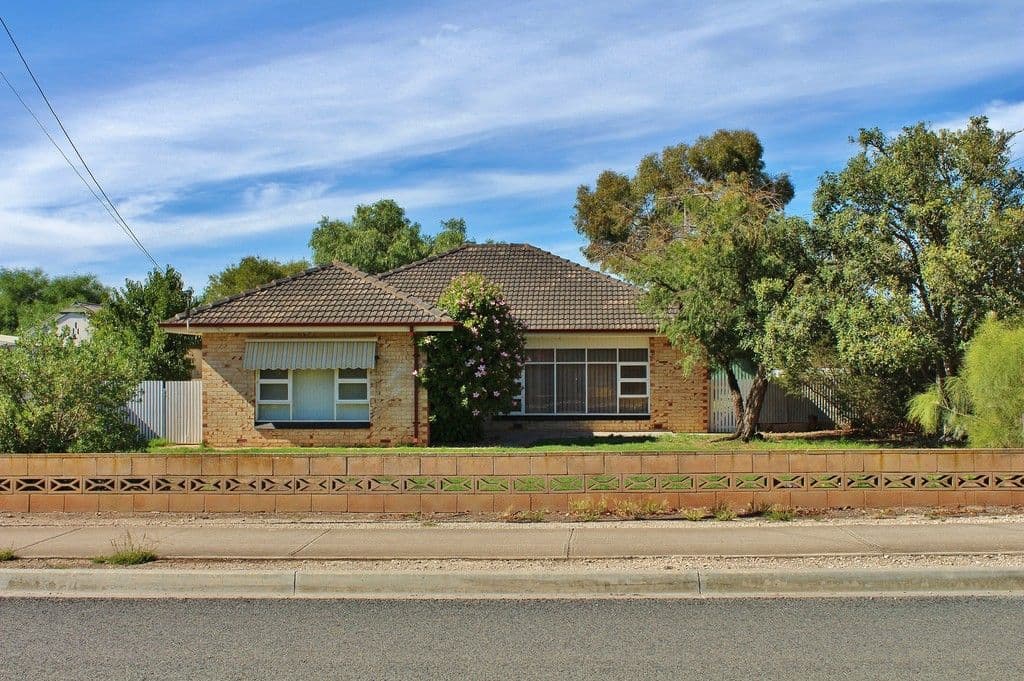 11 Seymour Street, Tailem Bend SA 5260, Tailem Bend - Image 1