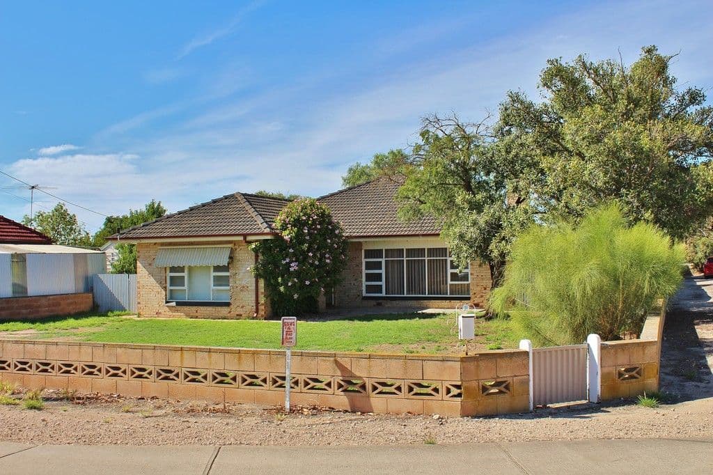 11 Seymour Street, Tailem Bend SA 5260, Tailem Bend - Thumbnail 2