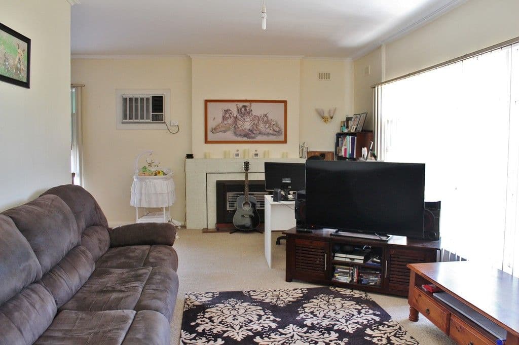 11 Seymour Street, Tailem Bend SA 5260, Tailem Bend - Thumbnail 4