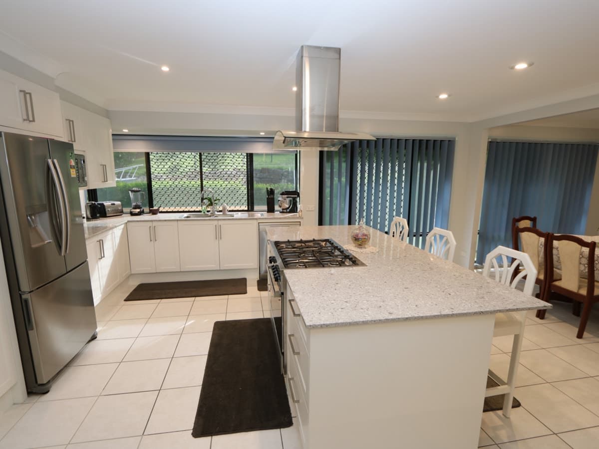 4 Pringle Place, Pine Mountain QLD 4306, Pine Mountain - Thumbnail 7