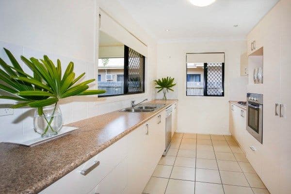 10 Newhaven Place, IDALIA QLD 4811, Idalia - Thumbnail 2