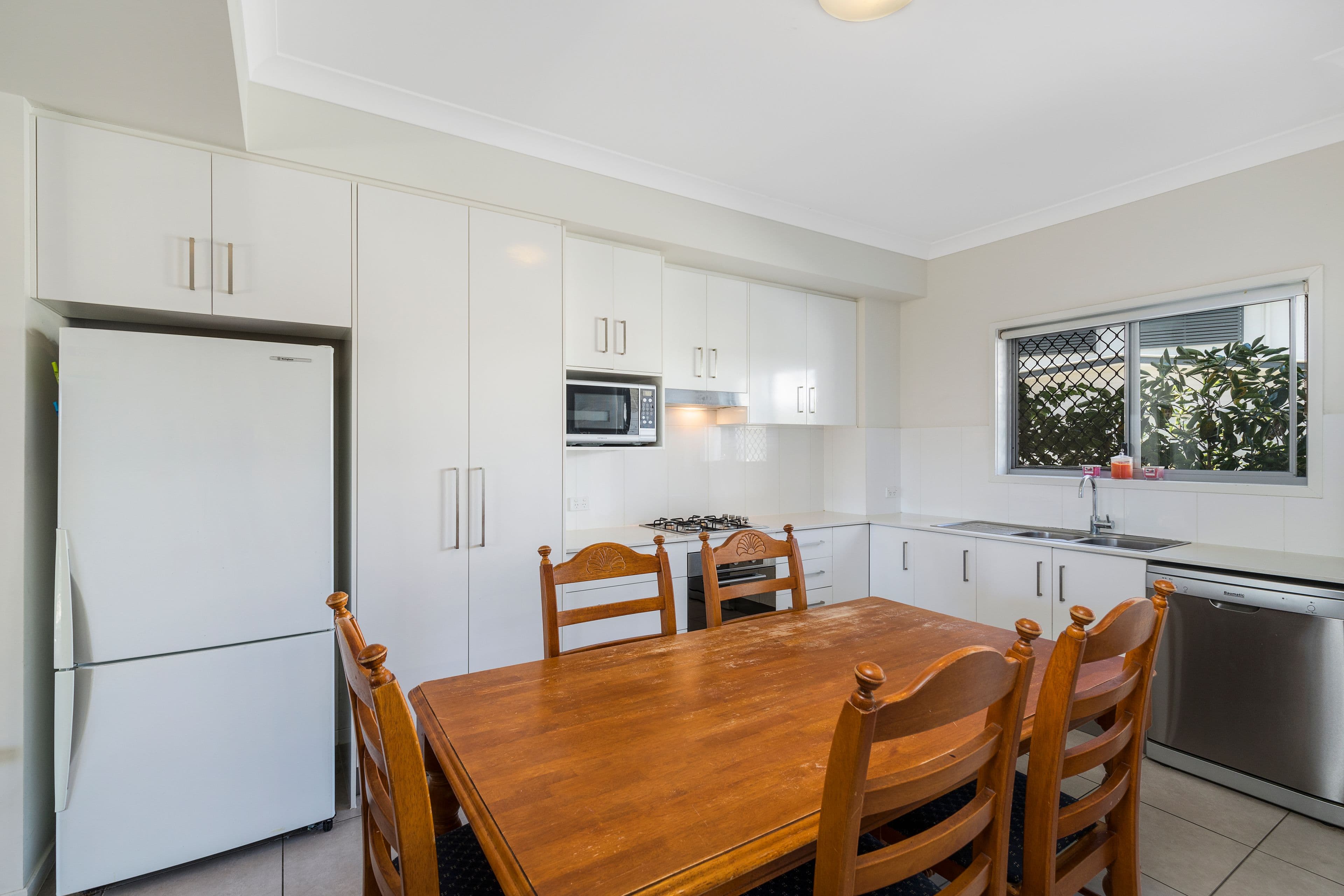 7 Debra Street, Coopers Plains QLD 4108, Coopers Plains - Thumbnail 4