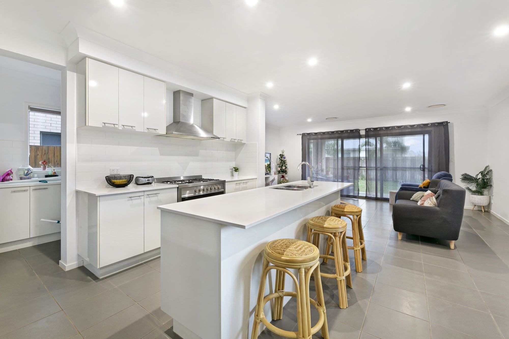 67 Harbour Rise, Hope Island QLD 4212, Hope Island - Image 1